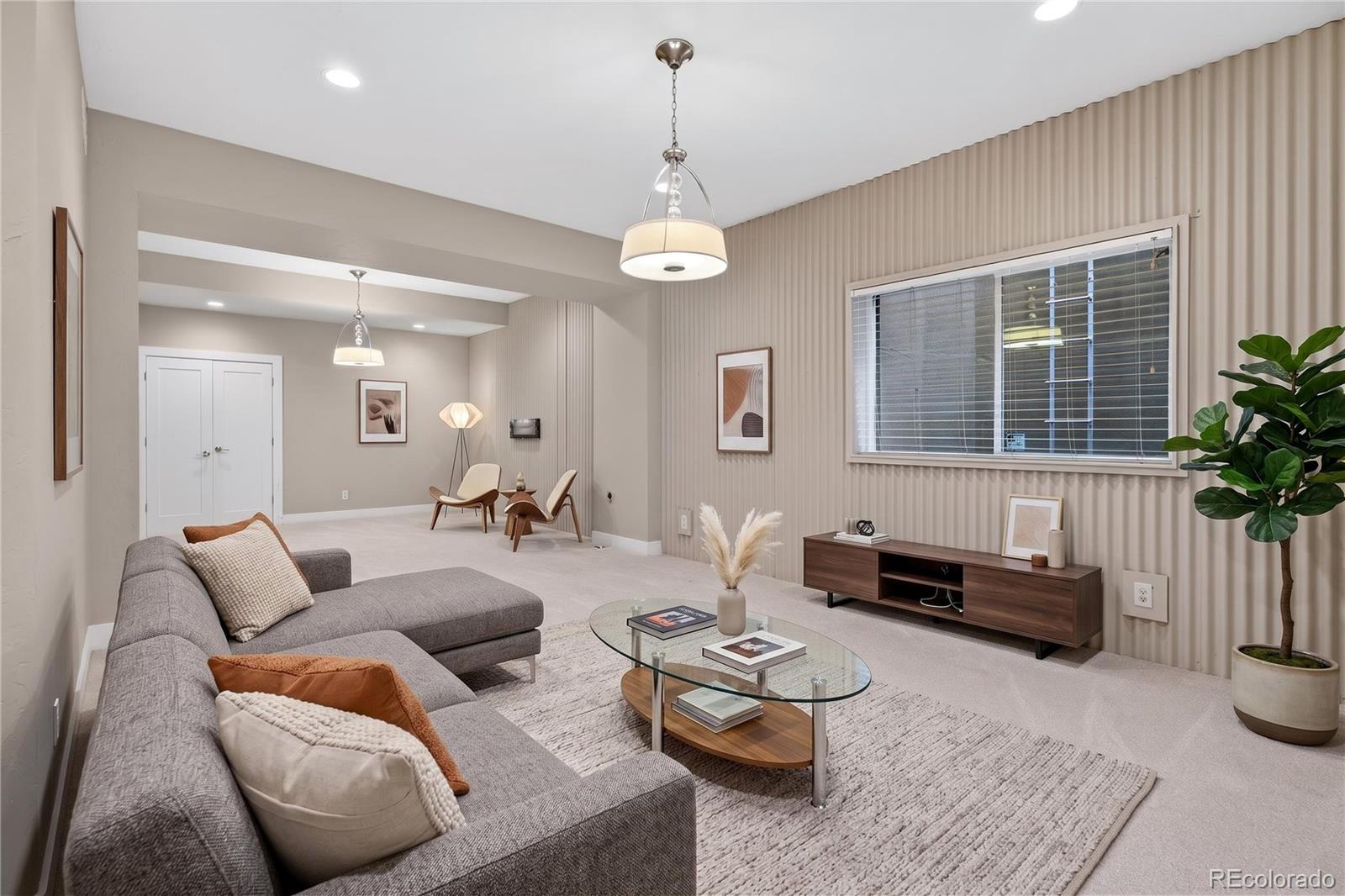 1622 W 67th Avenue Denver CO 80221