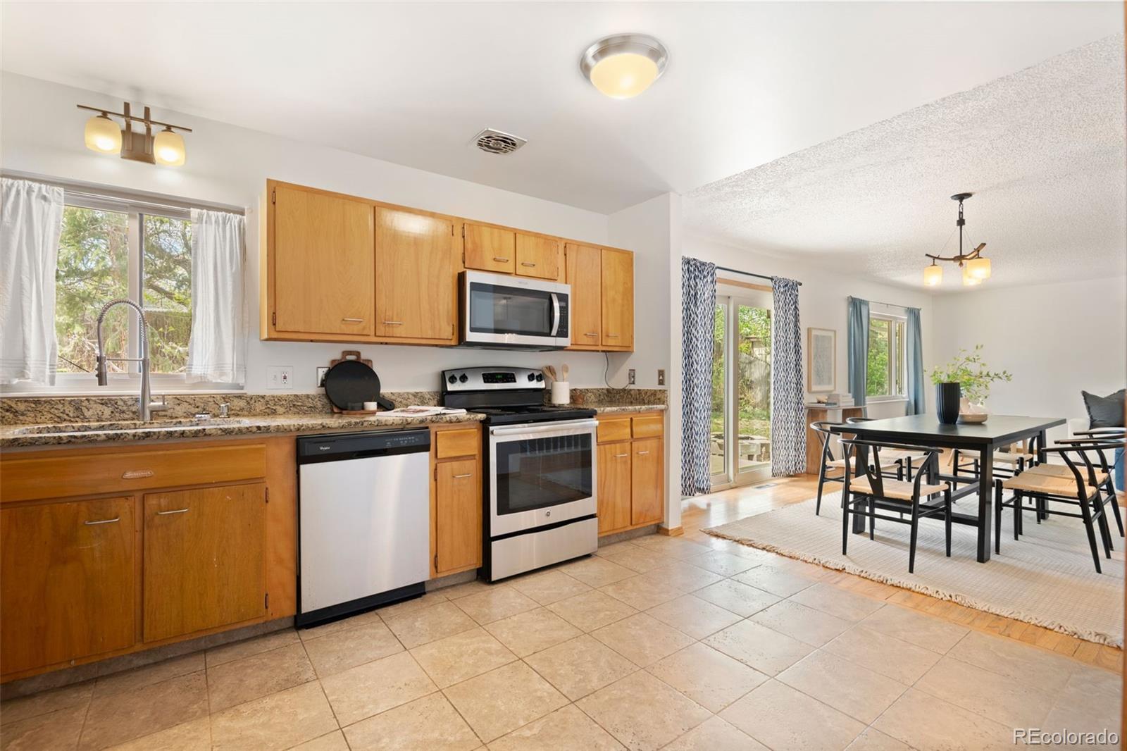 951 S Taft Street Lakewood CO 80228