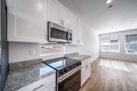 46569 Sunflower Lane Bennett CO 80102