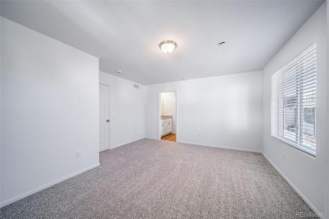 46569 Sunflower Lane Bennett CO 80102