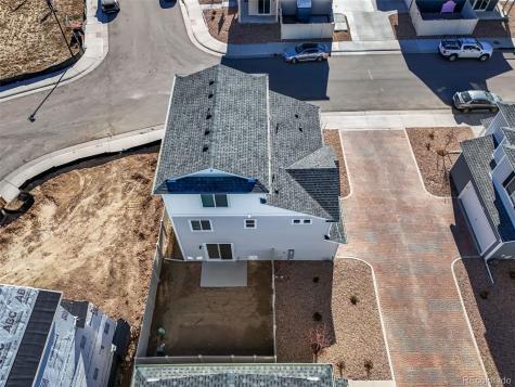 46569 Sunflower Lane Bennett CO 80102