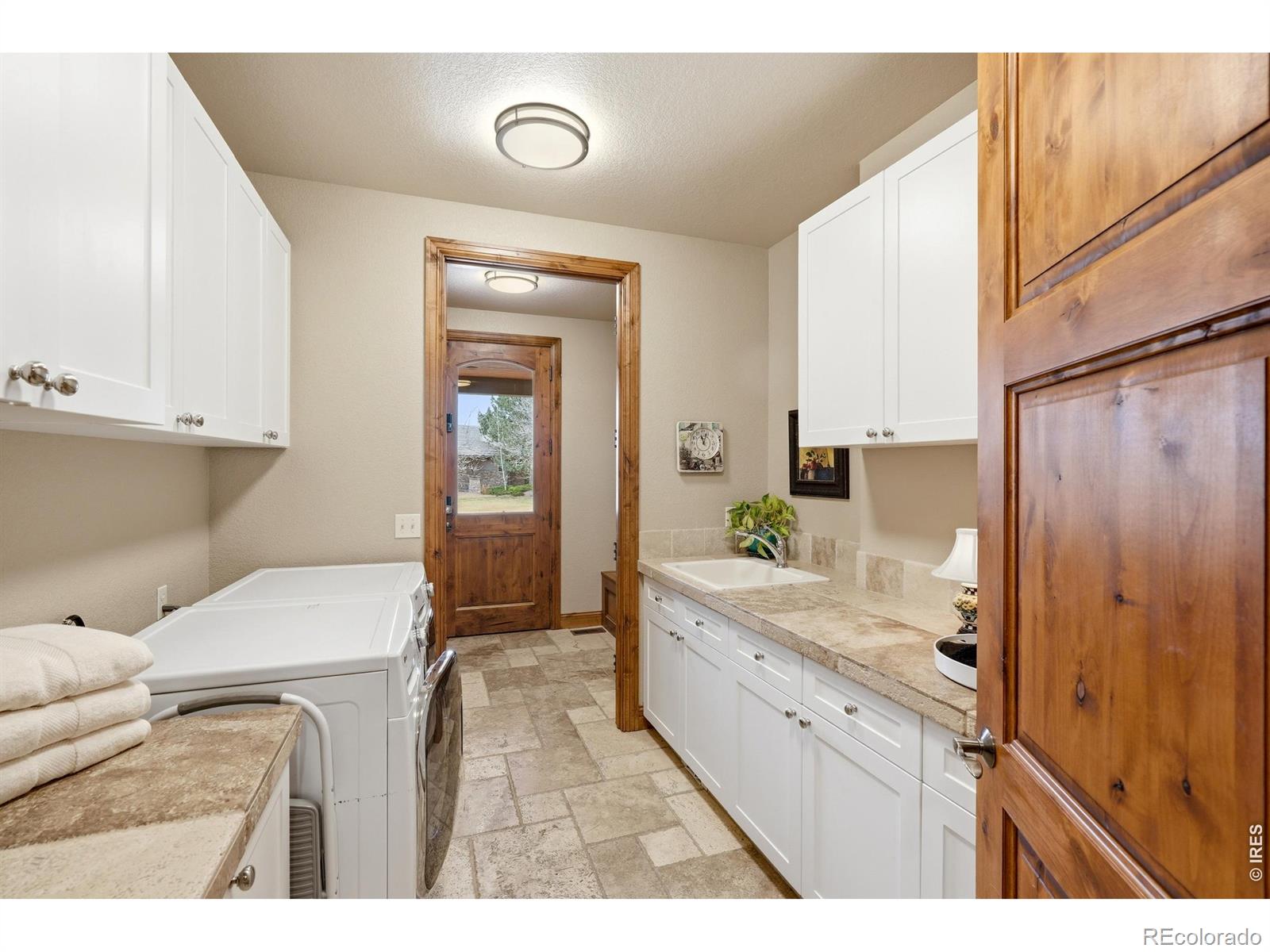 1444 Onyx Circle Longmont CO 80504