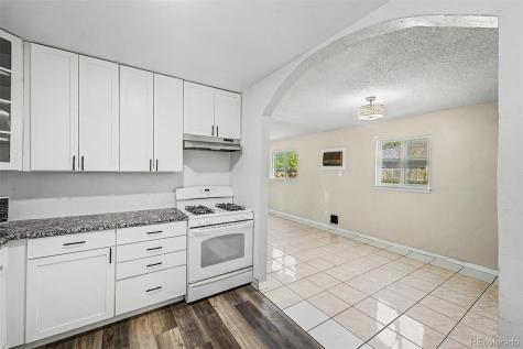 1042 Yuba Street Aurora CO 80011