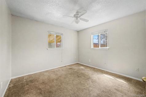 1042 Yuba Street Aurora CO 80011