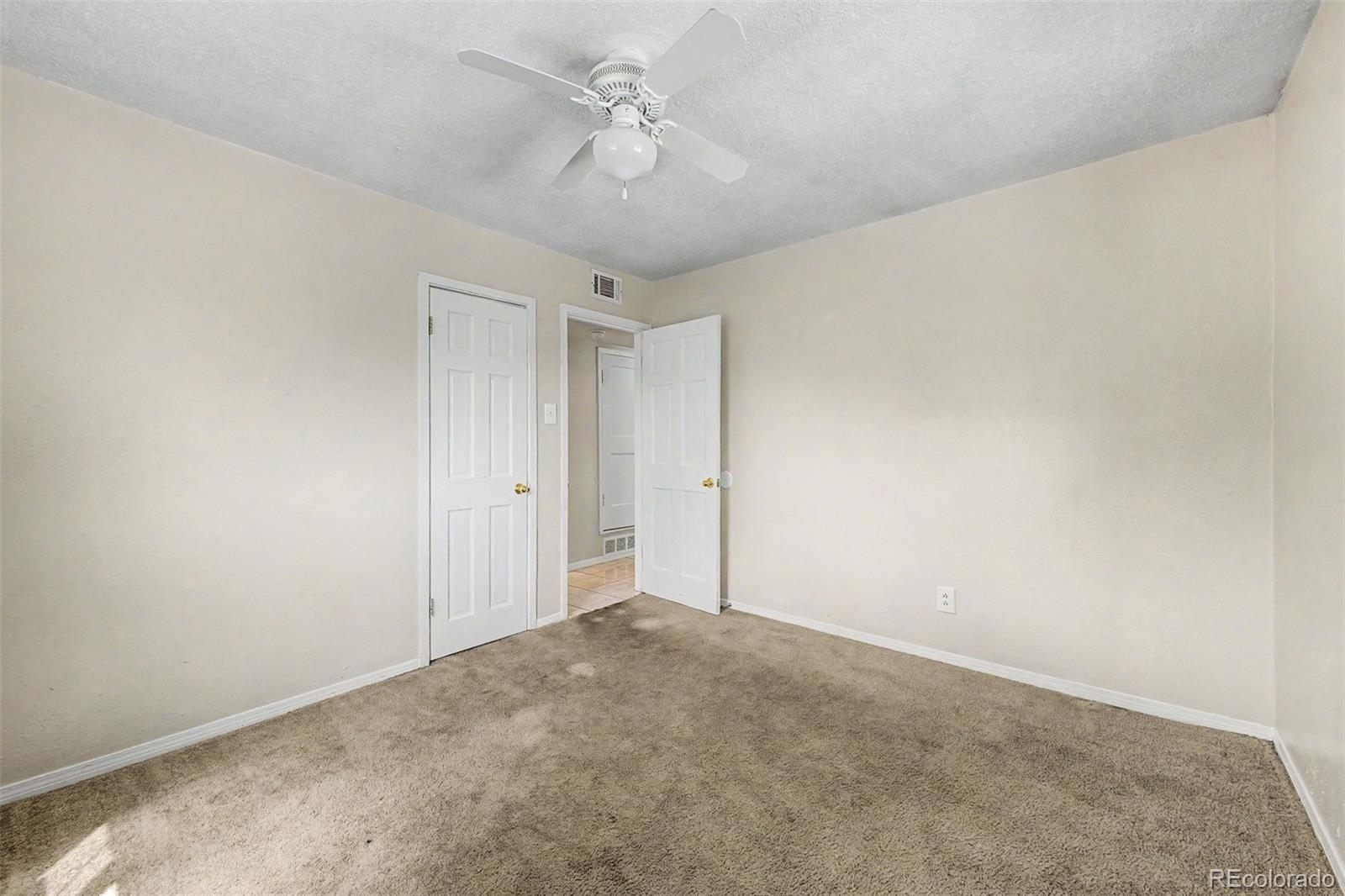 1042 Yuba Street Aurora CO 80011