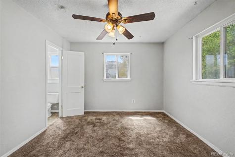 1042 Yuba Street Aurora CO 80011