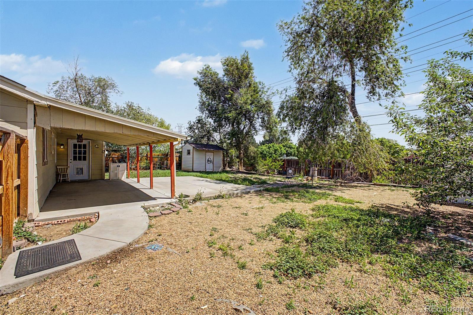 1042 Yuba Street Aurora CO 80011