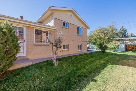 539 Newark Street Aurora CO 80010