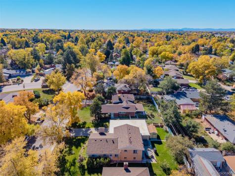 539 Newark Street Aurora CO 80010