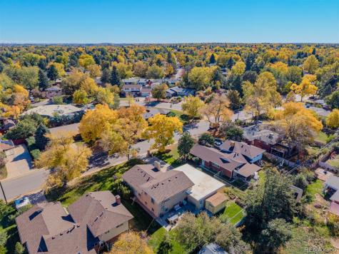 539 Newark Street Aurora CO 80010