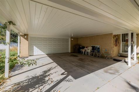 539 Newark Street Aurora CO 80010