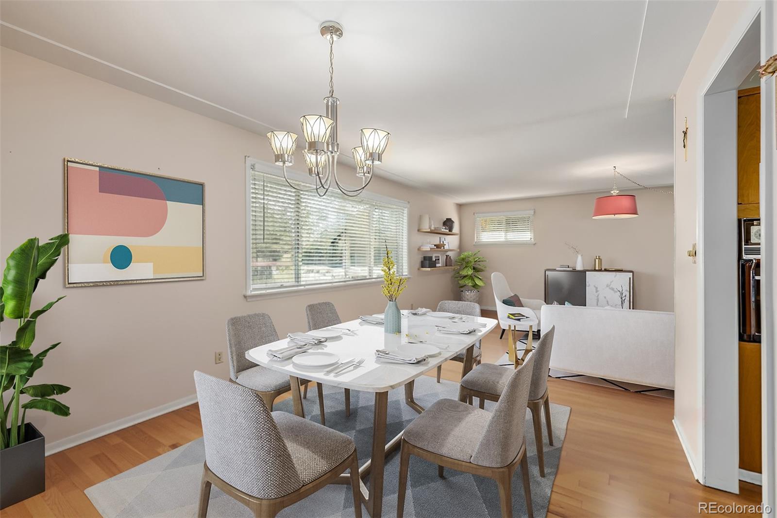 539 Newark Street Aurora CO 80010