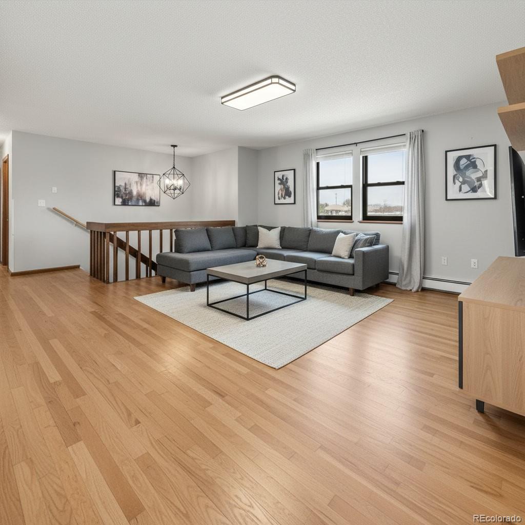 978 Oakwood Drive Castle Rock CO 80104