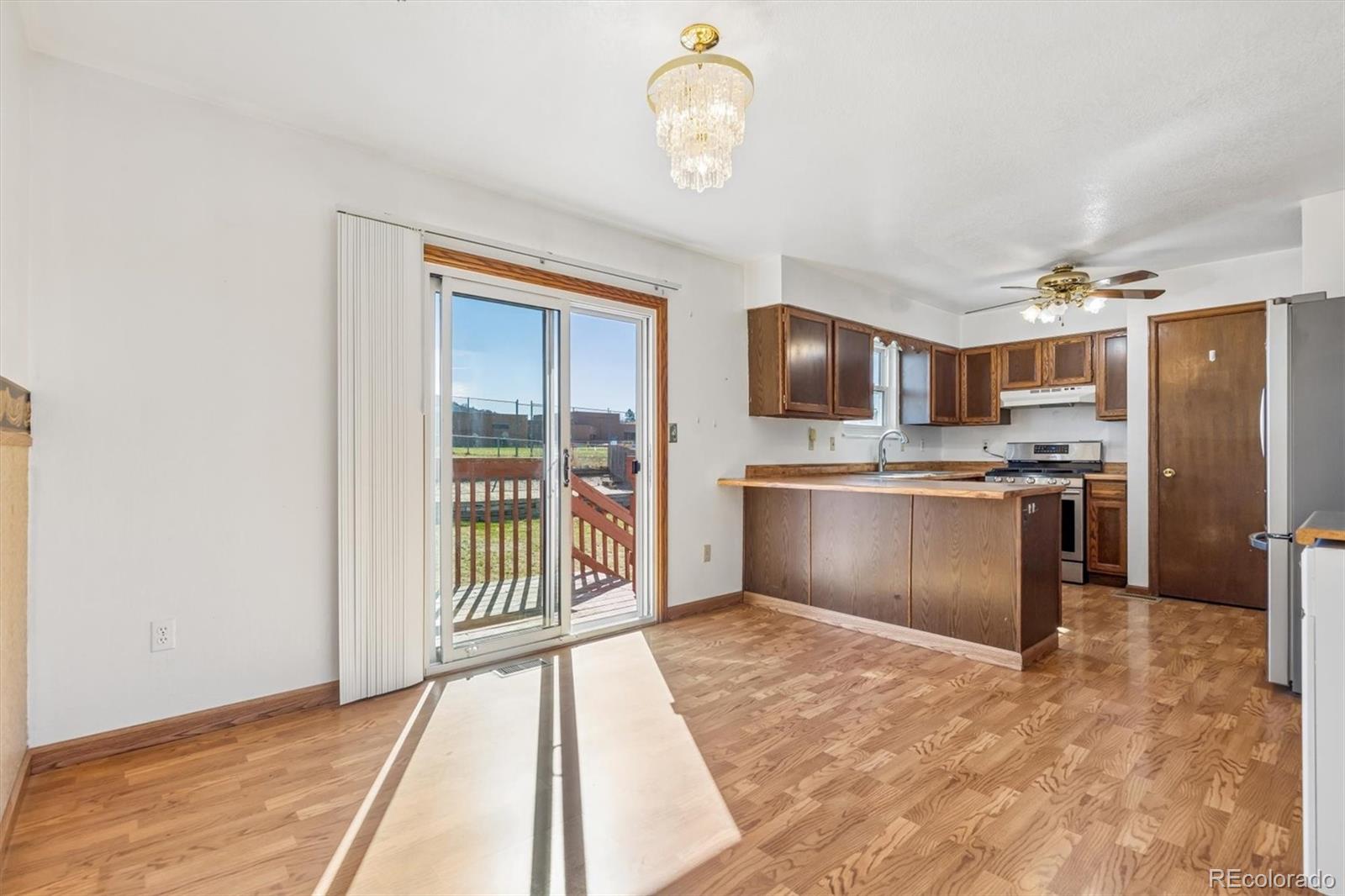 978 Oakwood Drive Castle Rock CO 80104