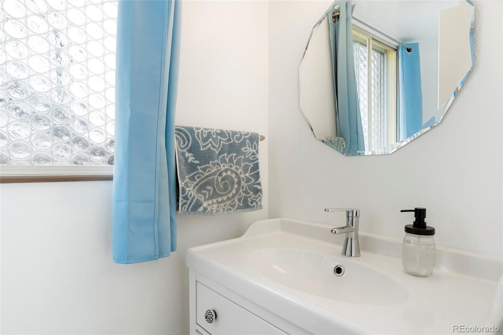 5535 E Custer Place Denver CO 80246
