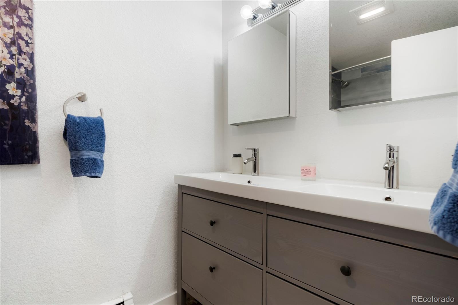 5535 E Custer Place Denver CO 80246