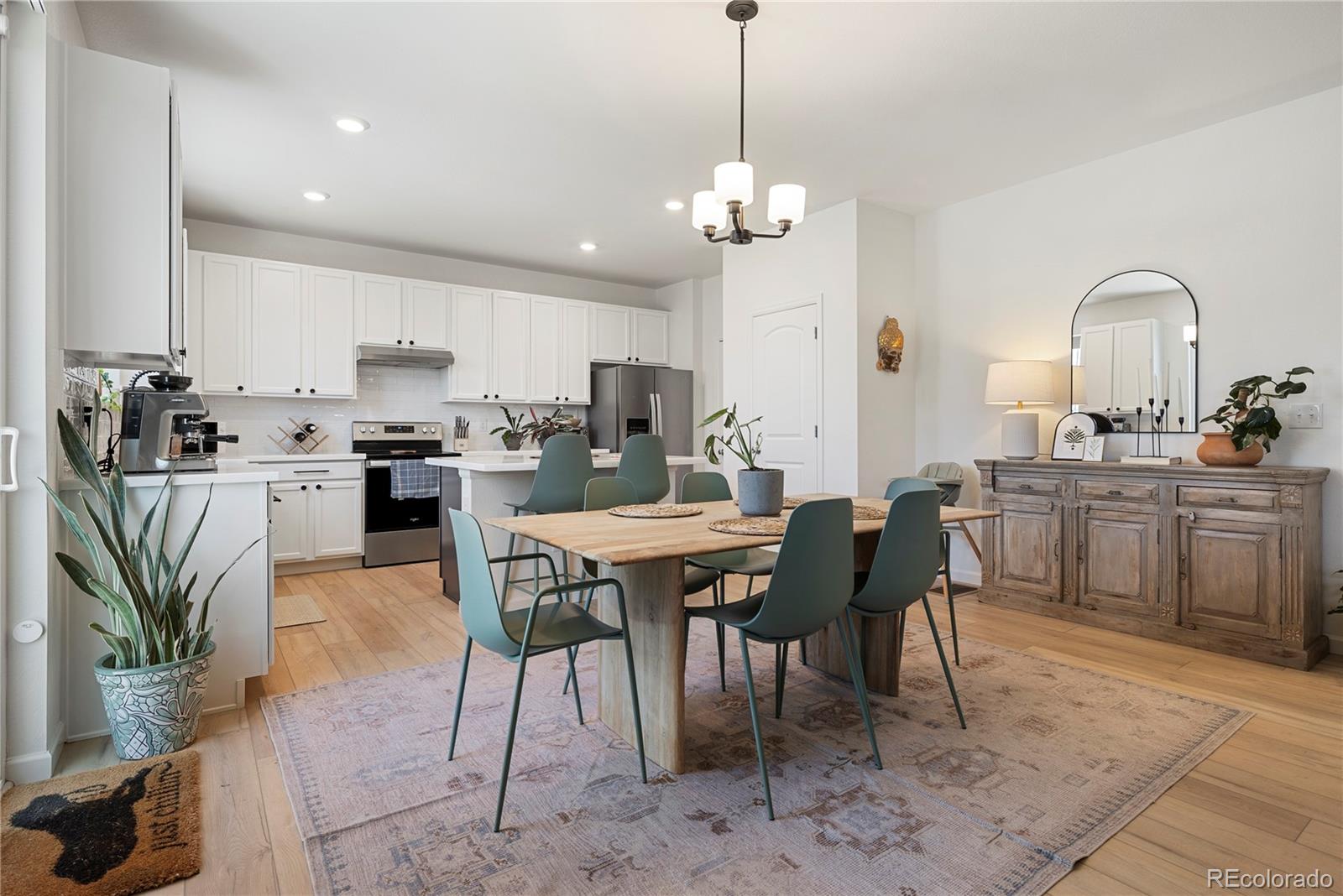 6099 N Netherland Court Aurora CO 80019