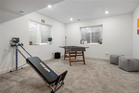 6099 N Netherland Court Aurora CO 80019