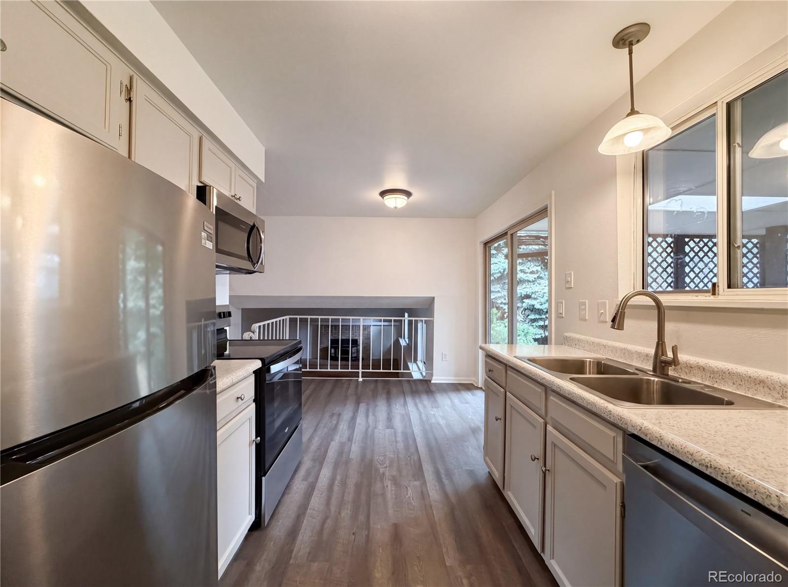 2114 S Eagle Court Aurora CO 80014