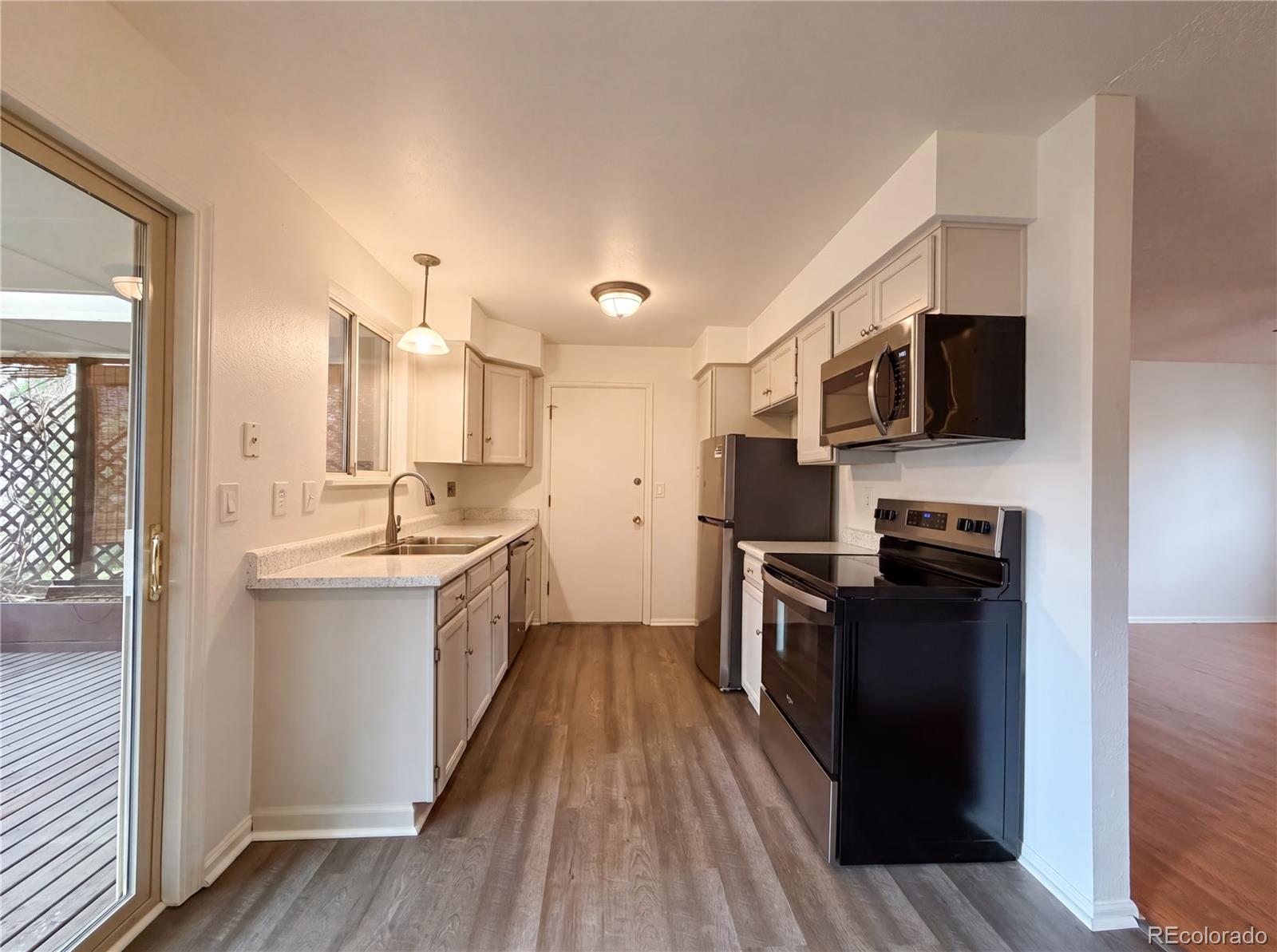 2114 S Eagle Court Aurora CO 80014