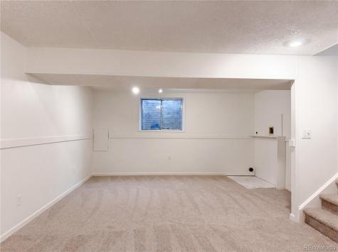 2114 S Eagle Court Aurora CO 80014