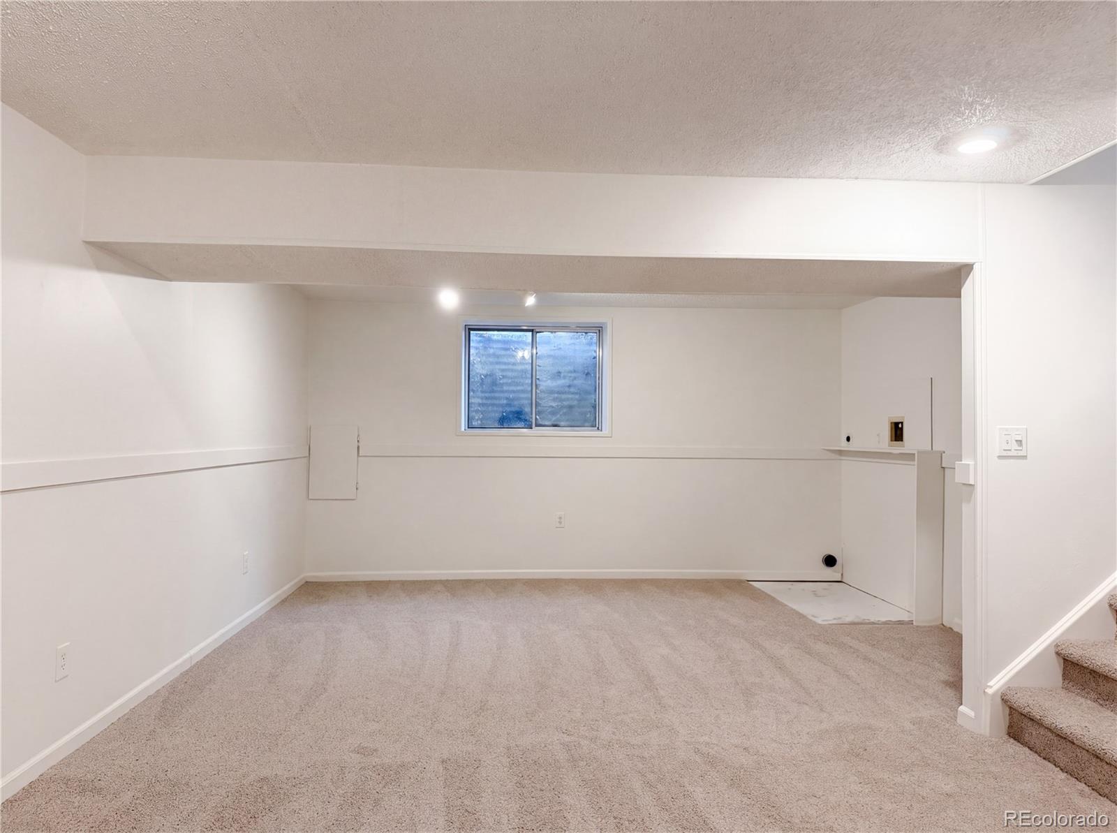 2114 S Eagle Court Aurora CO 80014