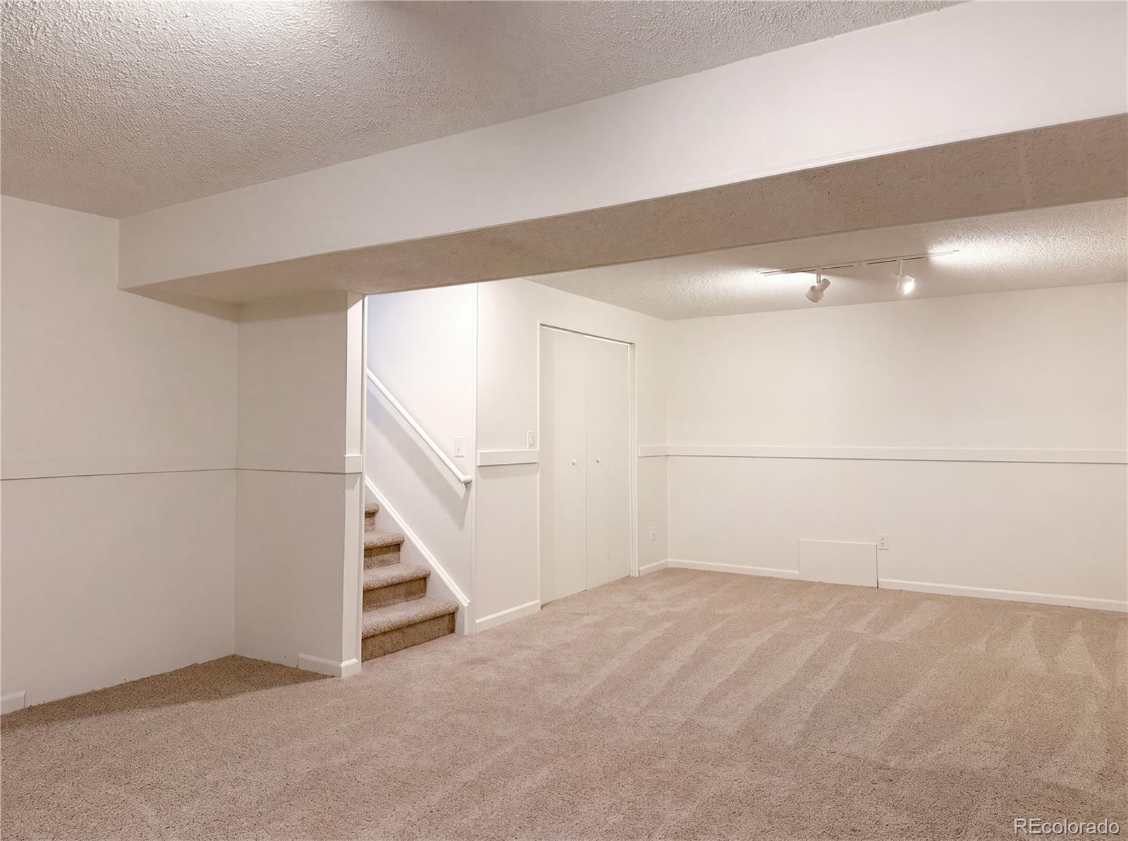 2114 S Eagle Court Aurora CO 80014