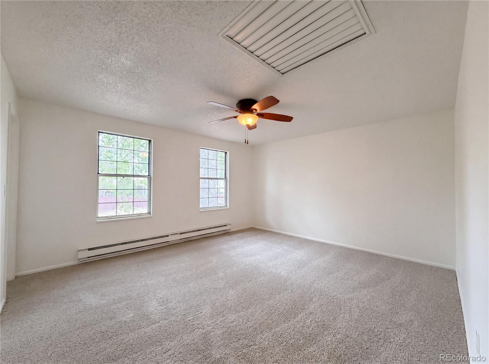 2114 S Eagle Court Aurora CO 80014