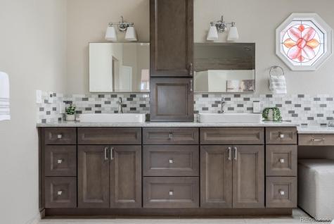 1914 Terrace Drive Highlands Ranch CO 80126