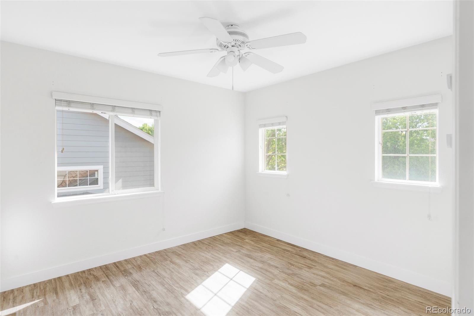 10212 Falcon Street Longmont CO 80504