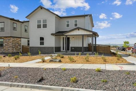4749 N Valdai Court Aurora CO 80119