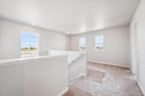 4749 N Valdai Court Aurora CO 80119