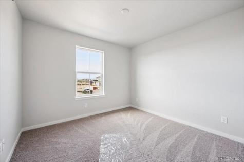 4749 N Valdai Court Aurora CO 80119