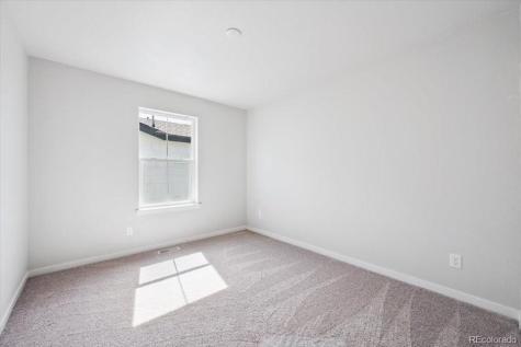 4749 N Valdai Court Aurora CO 80119