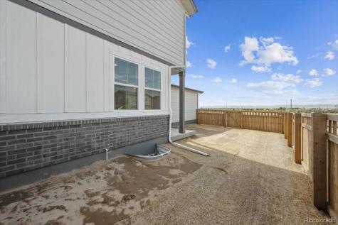 4749 N Valdai Court Aurora CO 80119