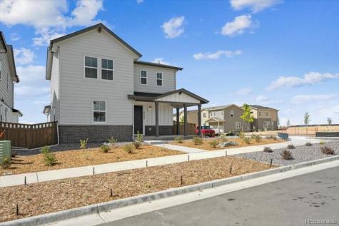4749 N Valdai Court Aurora CO 80119