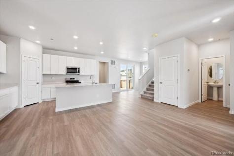 4749 N Valdai Court Aurora CO 80119