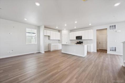 4749 N Valdai Court Aurora CO 80119