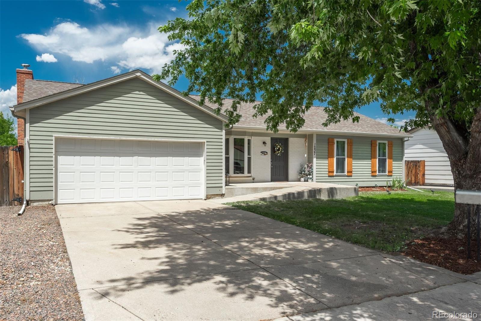 1237 S Memphis Street Aurora CO 80017