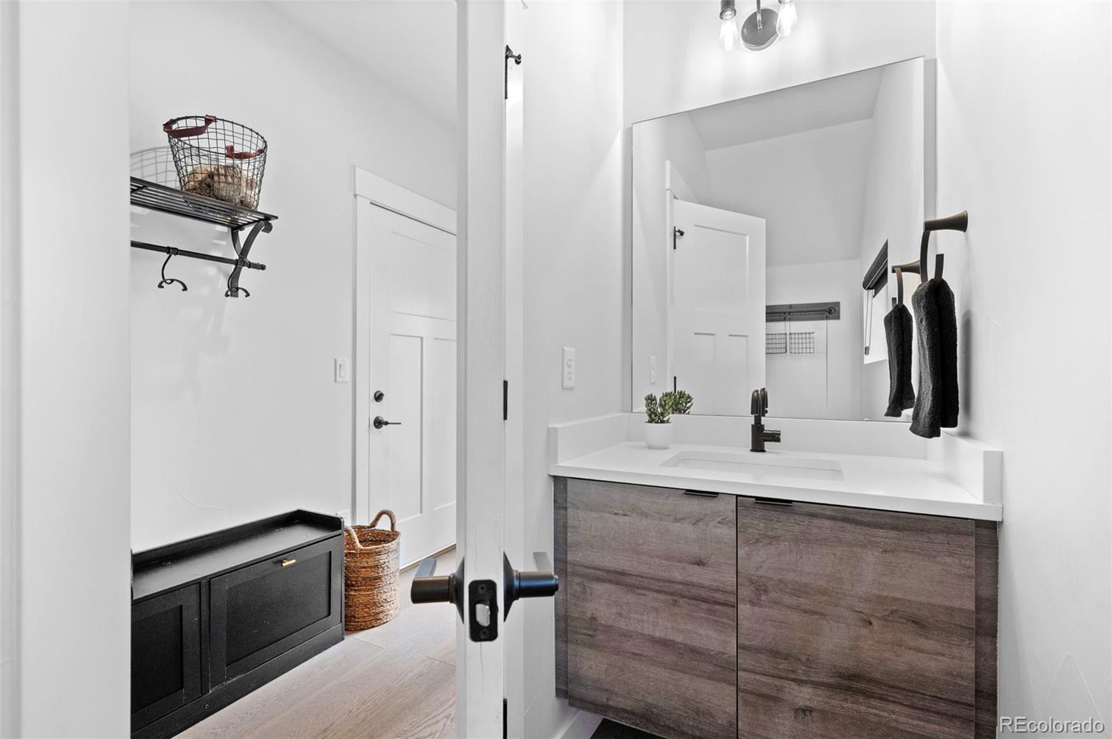6295 King Court Denver CO 80221