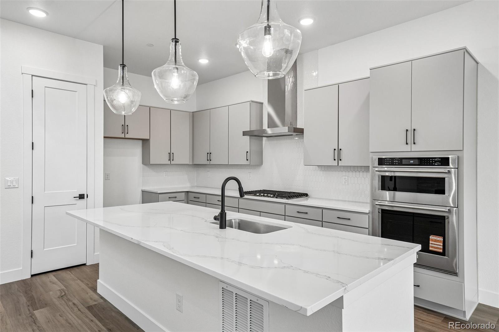 5610 W 142nd Avenue Broomfield CO 80020