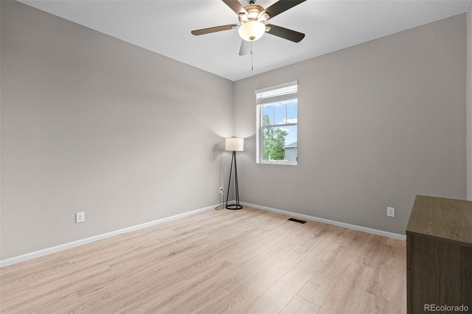 10359 Chinook Street Longmont CO 80504