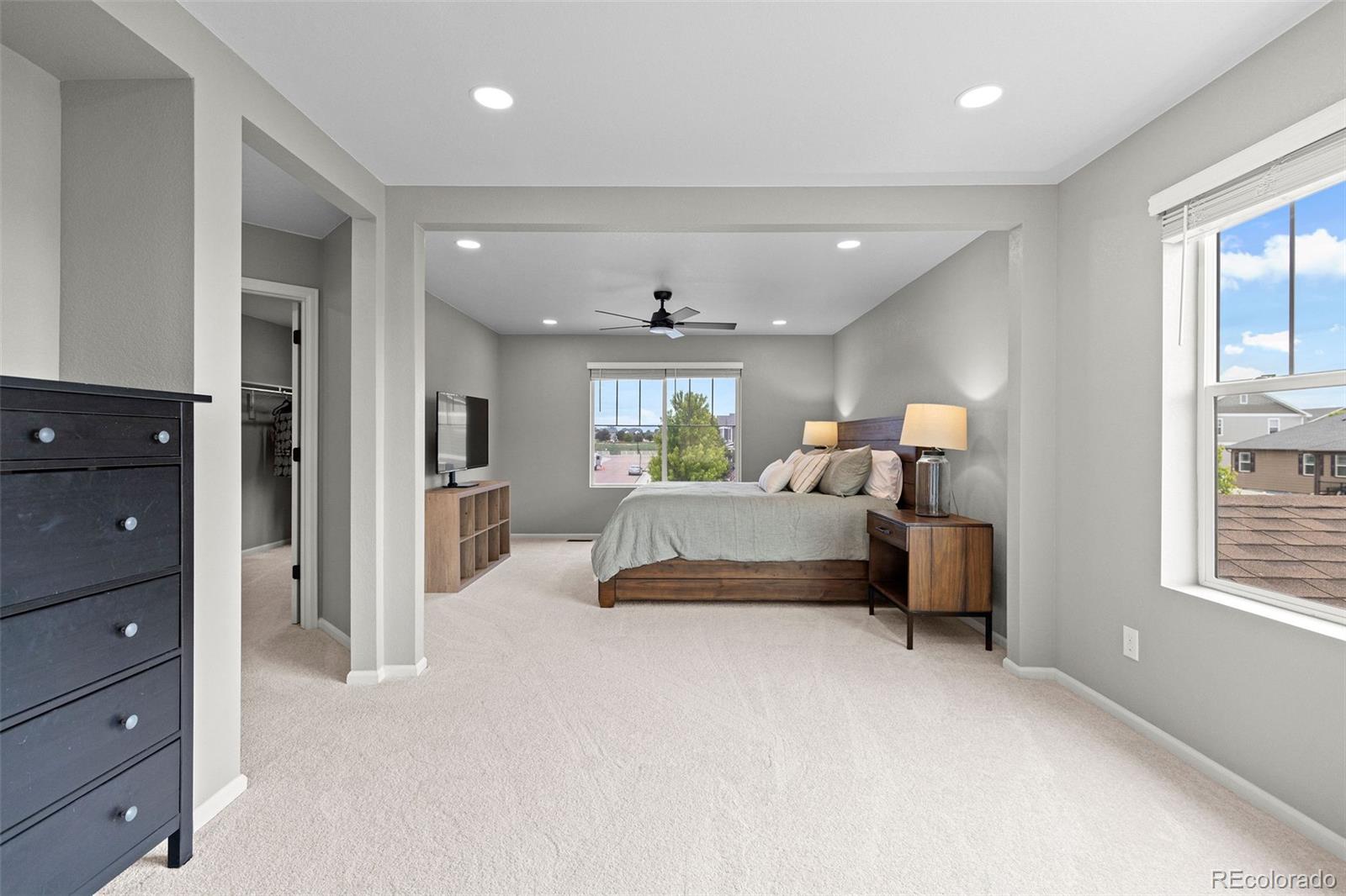 10359 Chinook Street Longmont CO 80504