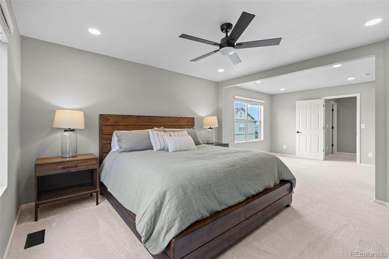 10359 Chinook Street Longmont CO 80504
