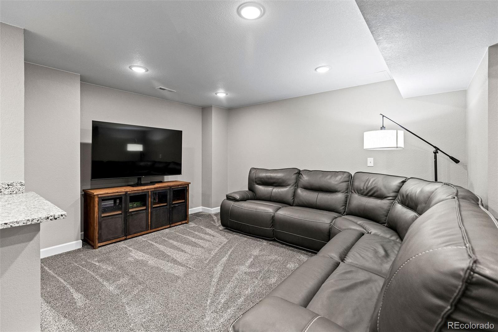 10359 Chinook Street Longmont CO 80504