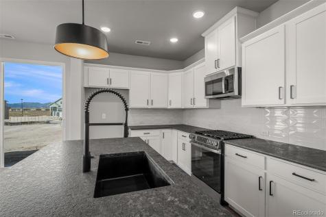 6313 Scrabble View Colorado Springs CO 80924