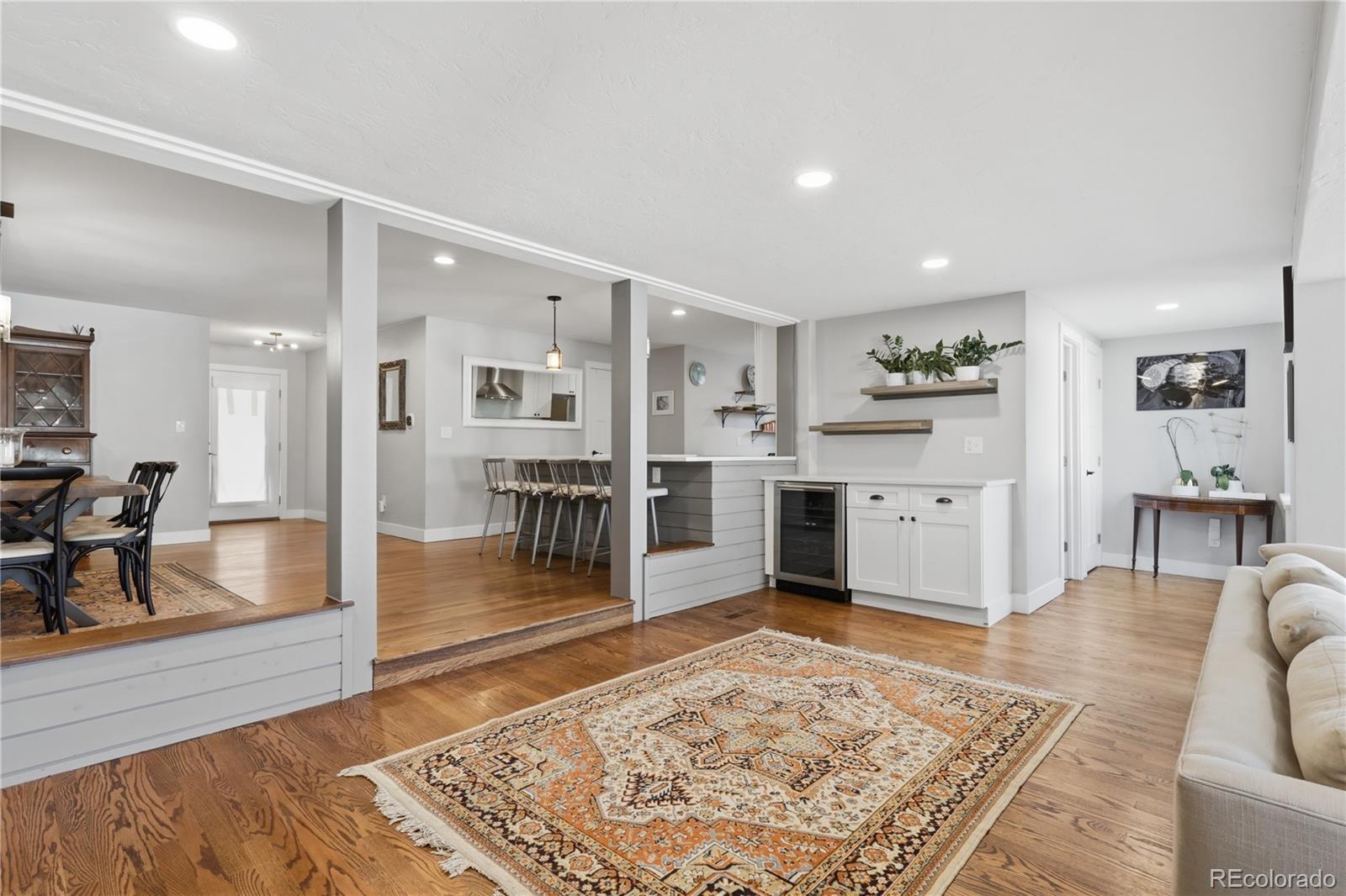 211 Magnolia Street Denver CO 80220