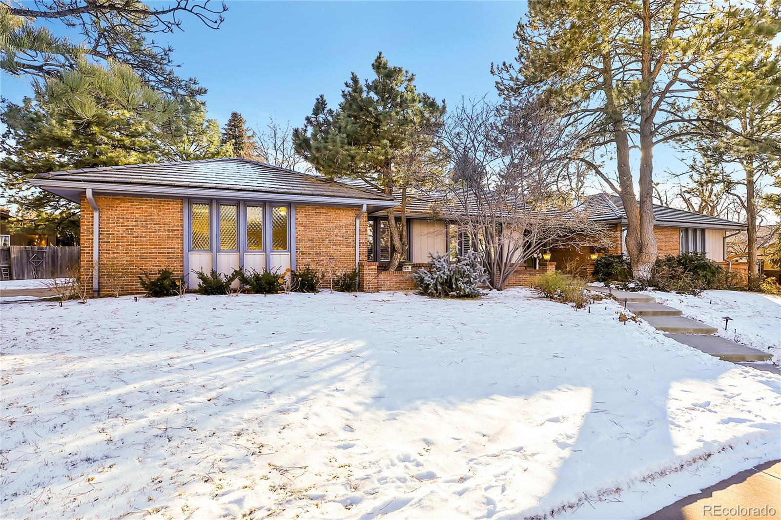 3829 S Willow Way Denver CO 80237