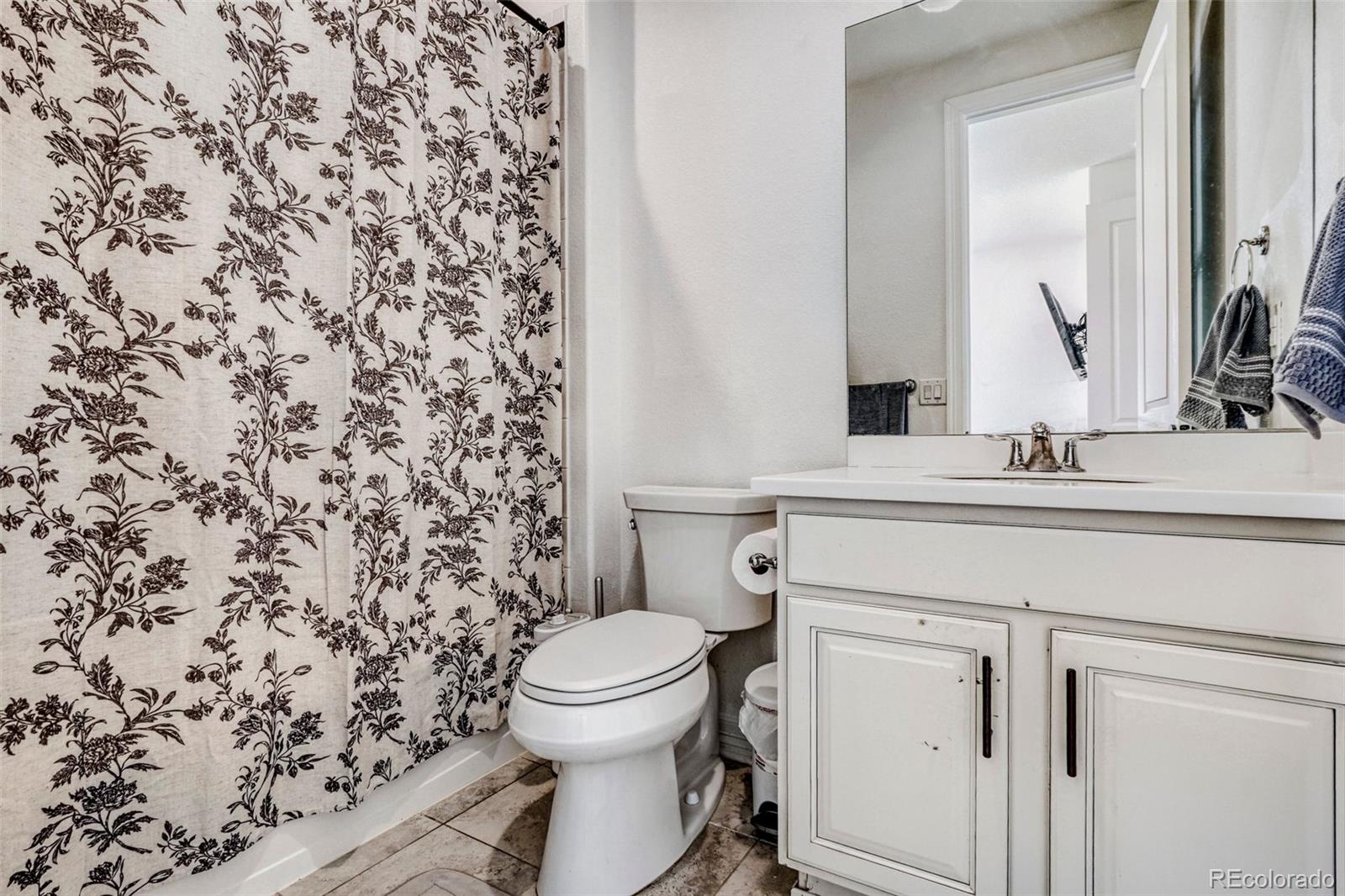 27841 E Lakeview Drive Aurora CO 80016