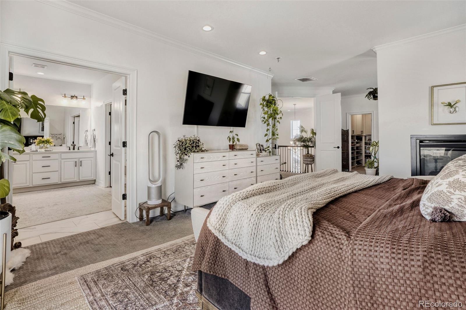 27841 E Lakeview Drive Aurora CO 80016